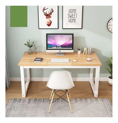 Escritorio estudio para oficina con cubierta de madera.