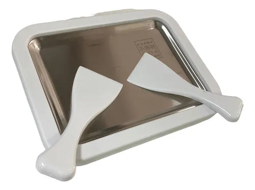 Pequeña máquina casera de yogurt.