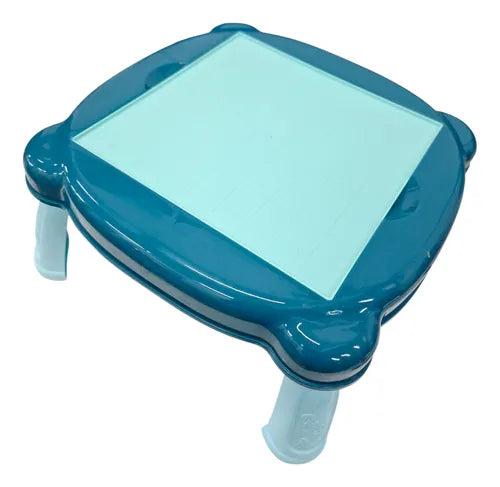 Rompecabeza de carros y mesa para niños.