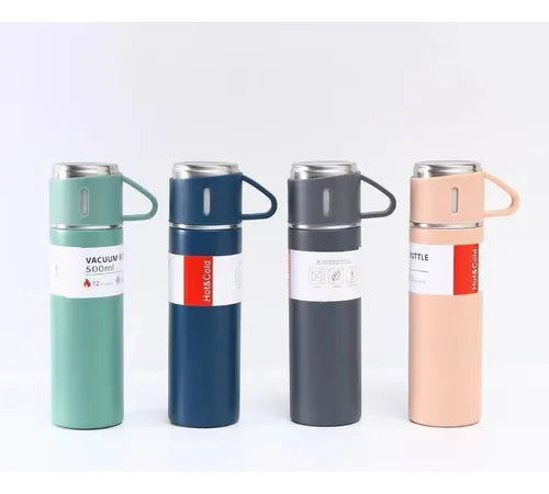 Termo con tres tazas.