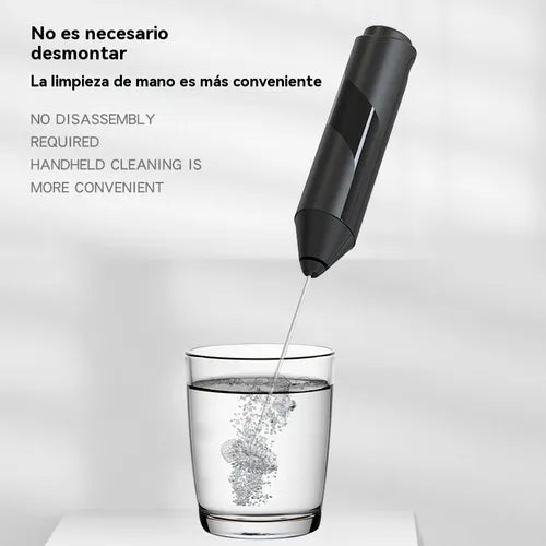 Batidora espumante recargable portátil.